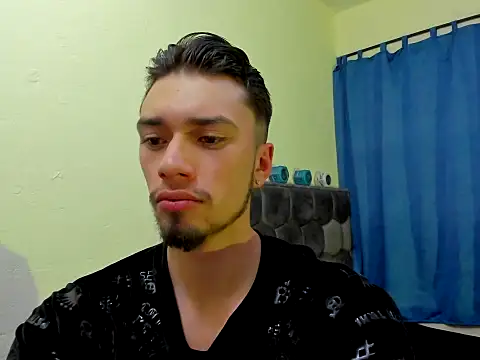 Snapshot of theostone chatting on September 26, 2025, 9:27 am theostone online show from September 26, 2025, 9:27 am