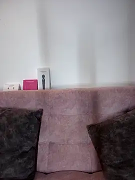 Snapshot of VioletaLorette chatting on September 25, 2025, 2:50 am VioletaLorette online show from September 25, 2025, 2:50 am