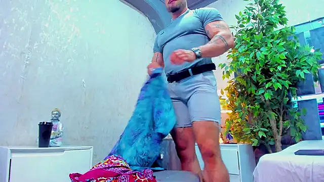 Snapshot of dennis_cox1 chatting on September 26, 2025, 5:47 am dennis cox1 online show from September 26, 2025, 5:47 am