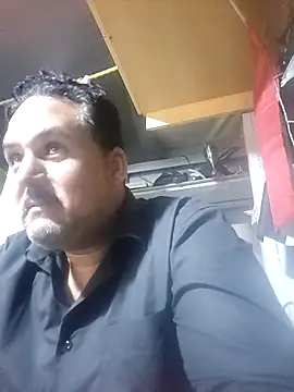 Snapshot of mM0140 chatting on May 11, 2026, 9:23 pm mM0140 online show from May 11, 2026, 9:23 pm