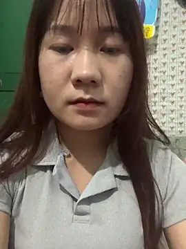Snapshot of qinejr37 chatting on October 20, 2025, 1:00 pm qinejr37 online show from October 20, 2025, 1:00 pm