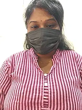 Snapshot of chaitara-reddy chatting on March 3, 2026, 4:30 am chaitara-reddy online show from March 3, 2026, 4:30 am