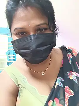 Snapshot of chaitara-reddy chatting on May 18, 2026, 5:34 am chaitara-reddy online show from May 18, 2026, 5:34 am