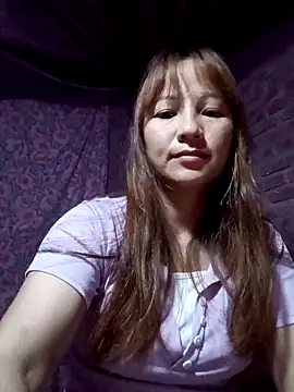 Snapshot of Mini3333 chatting on May 4, 2026, 10:34 pm Mini3333 online show from May 4, 2026, 10:34 pm