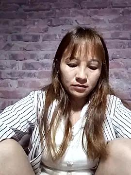 Snapshot of Mini3333 chatting on April 1, 2026, 10:18 pm Mini3333 online show from April 1, 2026, 10:18 pm