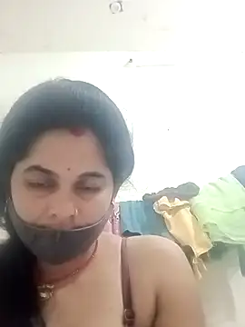 JULEE-740 online show from October 17, 2025, 3:14 pm