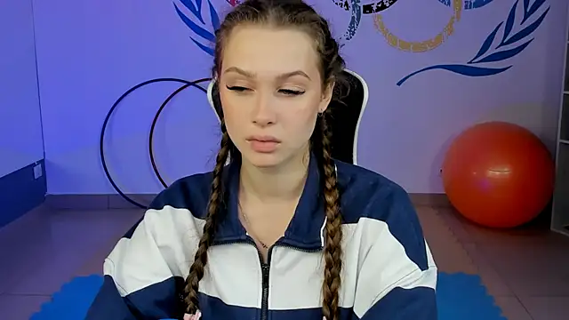 Snapshot of ArielSykes chatting on September 15, 2025, 10:48 am ArielSykes online show from September 15, 2025, 10:48 am