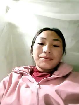 lucybaby00 online show from March 12, 2026, 1:48 pm