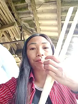 lucybaby00 online show from February 25, 2026, 5:40 am