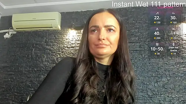 Snapshot of AnneSins chatting on September 29, 2025, 5:29 pm AnneSins online show from September 29, 2025, 5:29 pm