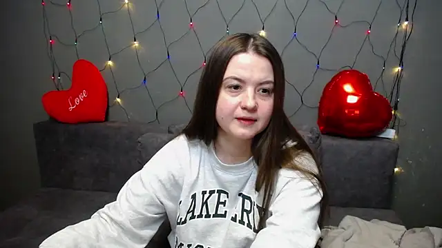 MavkaCute online show from February 15, 2026, 7:24 pm