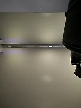 gabysanta  online show from March 12, 2026, 1:15 pm