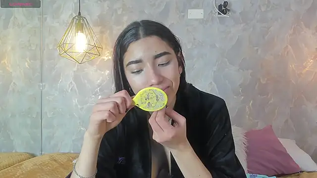 Snapshot of shumy_angels chatting on November 11, 2025, 4:29 am shumy angels online show from November 11, 2025, 4:29 am