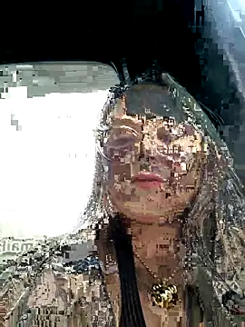 Eiimy pretty online show from March 10, 2026, 4:11 pm