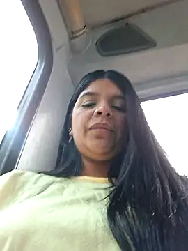 Eiimy pretty online show from September 12, 2025, 8:08 pm