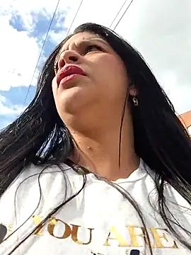 Eiimy pretty online show from September 29, 2025, 8:36 pm