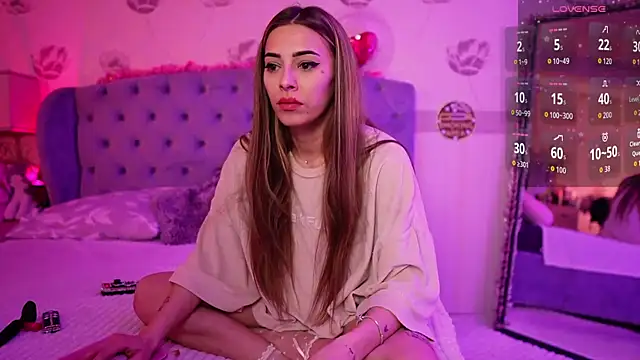 Snapshot of Anya_Sky chatting on April 5, 2026, 6:20 am Anya Sky online show from April 5, 2026, 6:20 am