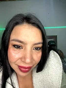 Snapshot of Anahibella chatting on November 4, 2025, 7:12 am Anahibella online show from November 4, 2025, 7:12 am