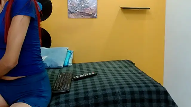 Snapshot of skinnyverus18 chatting on February 7, 2026, 7:11 pm skinnyverus18 online show from February 7, 2026, 7:11 pm