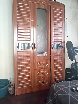 Snapshot of small_D94 chatting on February 14, 2026, 3:23 pm small D94 online show from February 14, 2026, 3:23 pm