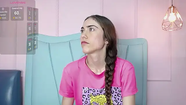 danna7cute online show from December 21, 2025, 7:26 pm