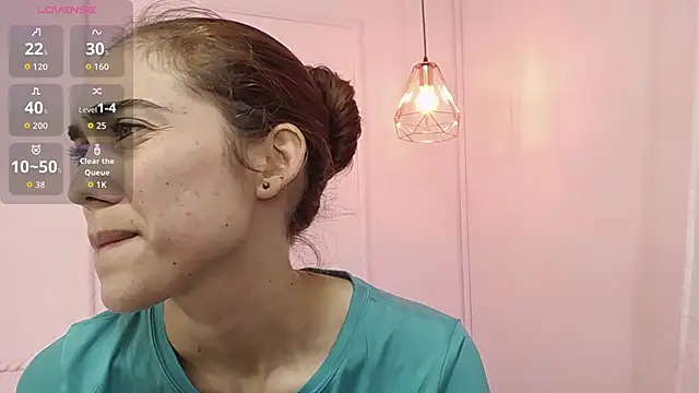 Snapshot of danna7cute chatting on October 20, 2025, 9:59 pm danna7cute online show from October 20, 2025, 9:59 pm