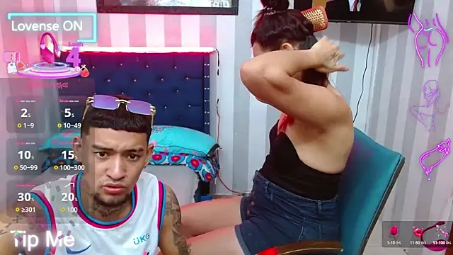 gatica2905 online show from October 6, 2025, 2:46 am