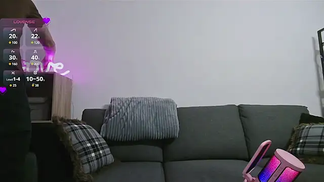 MilotheSwitch online show from October 15, 2025, 5:54 pm