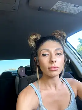 Snapshot of bbgurlnickii chatting on October 26, 2025, 10:21 pm bbgurlnickii online show from October 26, 2025, 10:21 pm