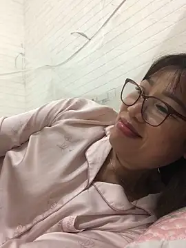 Vitamin sexy online show from March 4, 2026, 3:53 pm