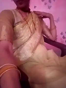 Snapshot of SpicyRoshni chatting on May 21, 2026, 8:44 am SpicyRoshni online show from May 21, 2026, 8:44 am