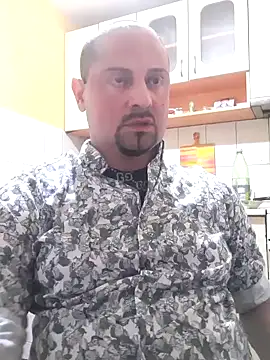 Snapshot of _NEREZA_ chatting on October 6, 2025, 2:51 pm NEREZA online show from October 6, 2025, 2:51 pm