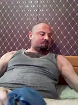  NEREZA  online show from November 30, 2025, 4:19 pm