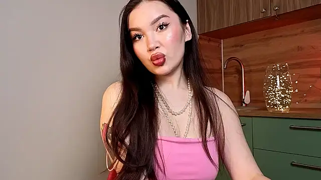 Snapshot of LexeeLuv chatting on January 12, 2026, 10:14 pm LexeeLuv online show from January 12, 2026, 10:14 pm