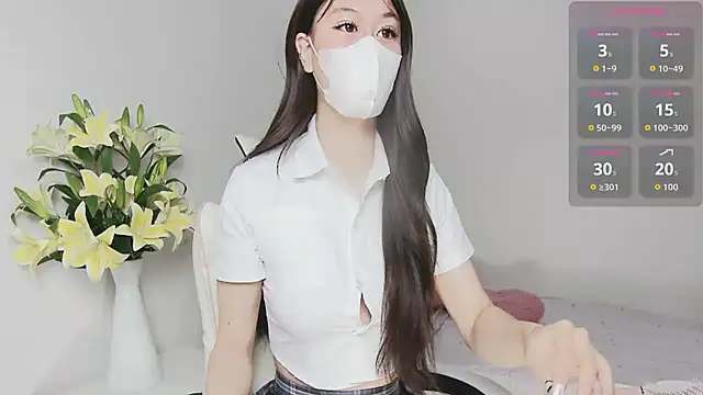 Snapshot of -Fortuna- chatting on November 5, 2025, 2:14 am -Fortuna- online show from November 5, 2025, 2:14 am