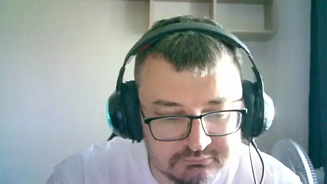 SirAbuser online show from September 9, 2025, 7:40 am