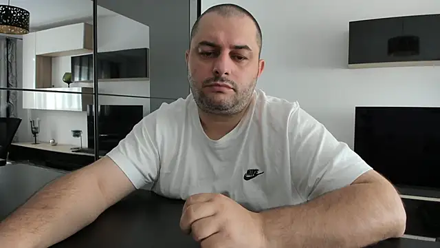 DravenPeak online show from June 10, 2026, 7:42 am
