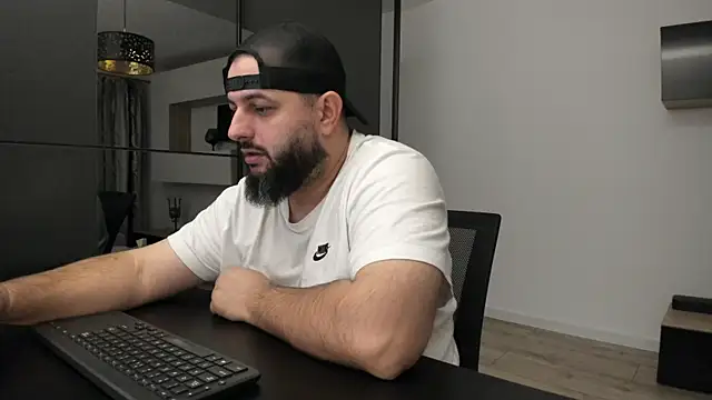 DravenPeak online show from October 25, 2025, 4:51 pm