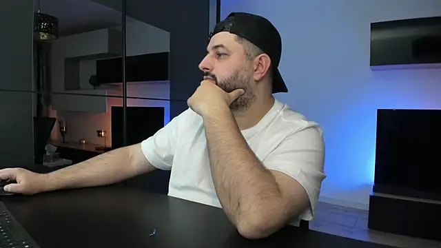 DravenPeak online show from April 9, 2026, 12:56 am