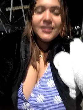 butterfly777  online show from February 26, 2026, 7:41 am