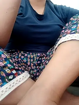  Babyrose  online show from November 25, 2025, 2:23 am