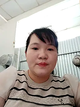  Babyrose  online show from March 23, 2026, 7:52 am