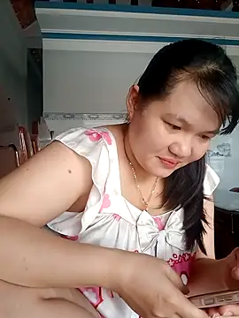  Babyrose  online show from October 15, 2025, 6:00 am