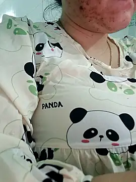  Babyrose  online show from January 8, 2026, 4:24 pm