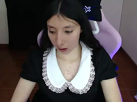 ScarlettShirahoshi online show from September 23, 2025, 9:00 pm