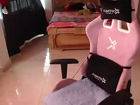 ScarlettShirahoshi online show from March 17, 2026, 6:22 pm