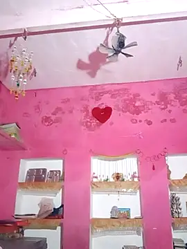 Snapshot of Mohini-xx chatting on November 18, 2025, 7:17 pm Mohini-xx online show from November 18, 2025, 7:17 pm