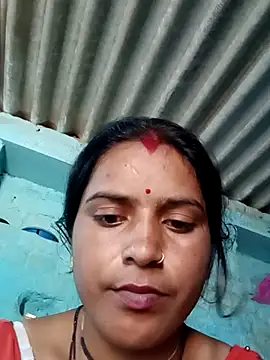 Snapshot of Mohini-xx chatting on October 15, 2025, 6:44 am Mohini-xx online show from October 15, 2025, 6:44 am