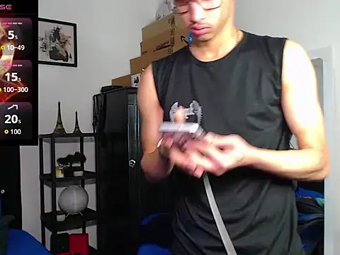 Gael Jones online show from September 9, 2025, 5:50 am