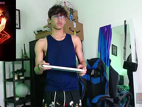 Gael Jones online show from September 17, 2025, 4:03 am